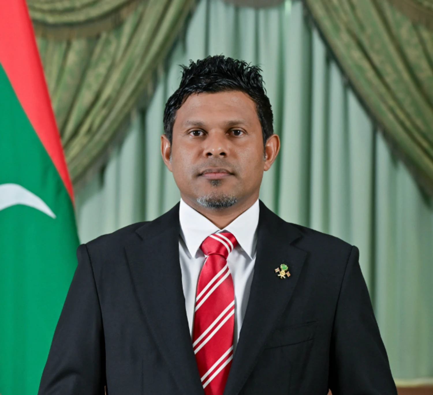 އަލްއުސްތާޛު ޙުސައިން މުޙައްމަދު ލަޠީފް profile picture